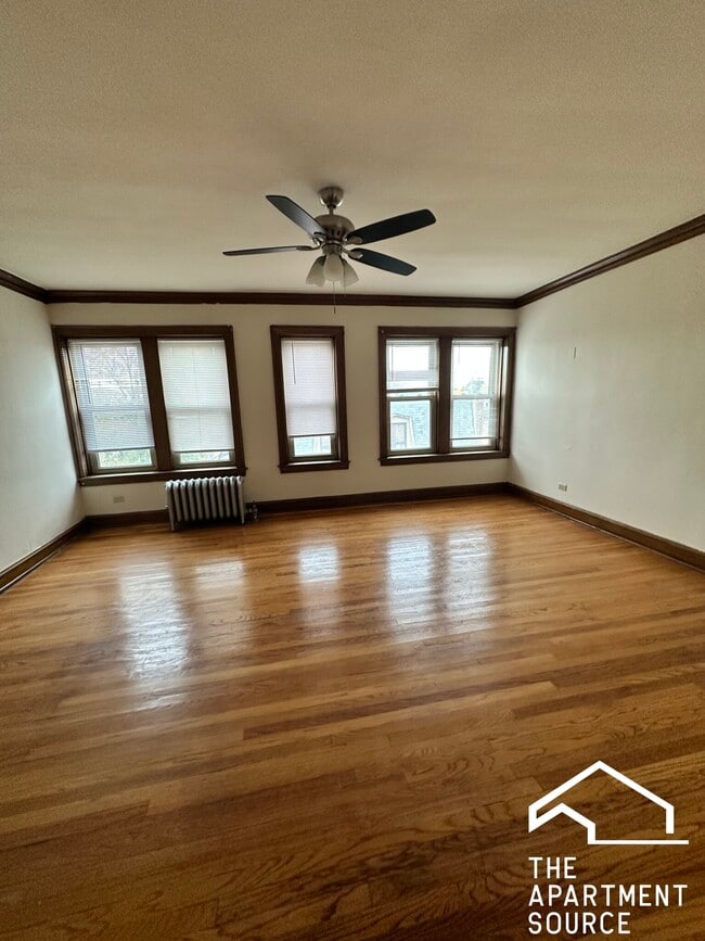 Photo - 5503 W Belmont Ave Unit 2F