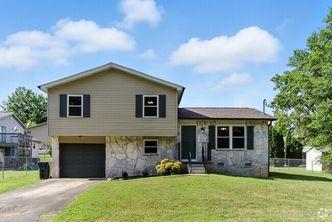 Building Photo - 3907 Vienna Dr Rental