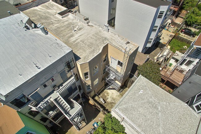 Photo - 141-143 Lexington St