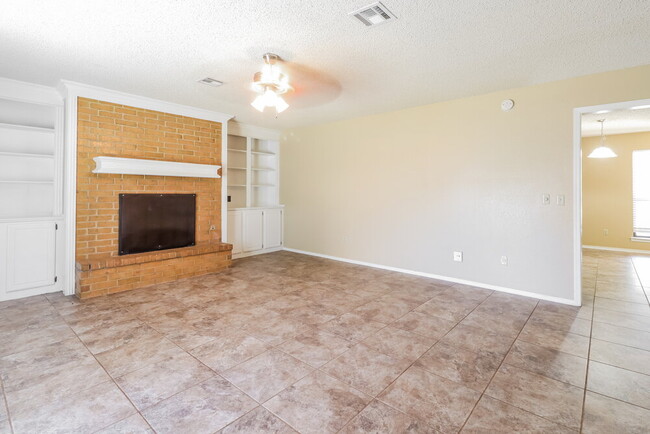 Photo - 11040 N Eagle Ln
