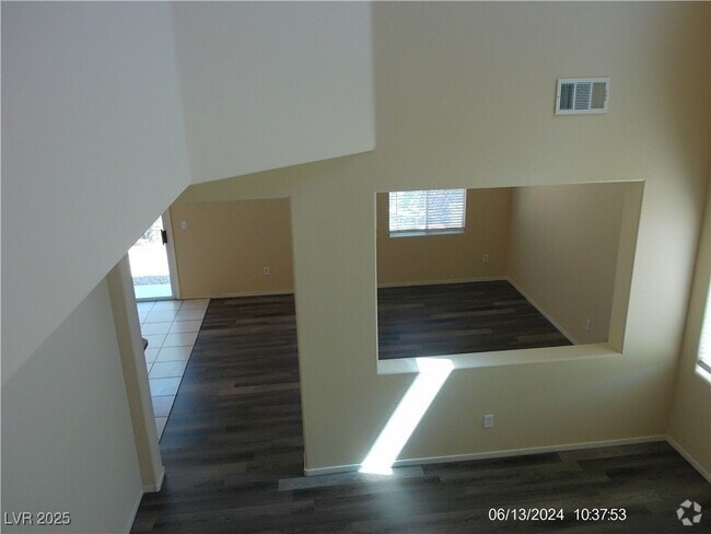 Building Photo - 528 Round Reign Ave Rental