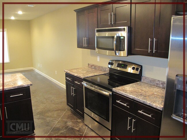 2212 Thorn St Unit 1