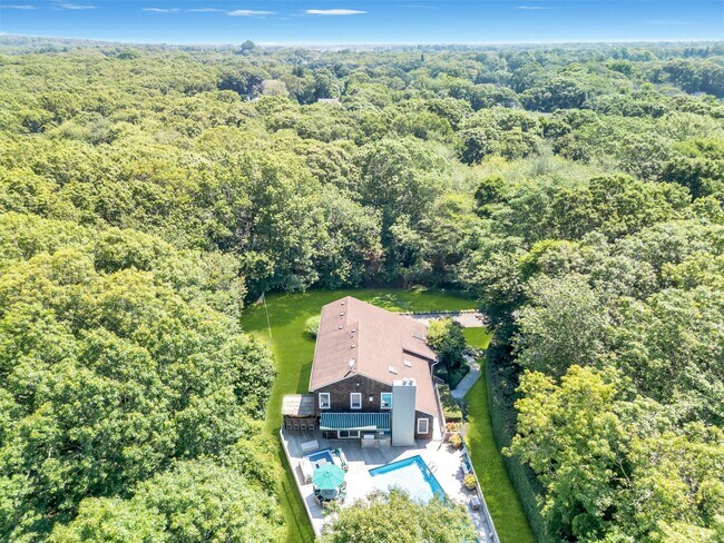 Photo - 25 Broidy Ln