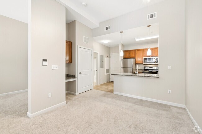 Studio - 507SF - Dining Room
