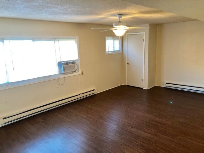 Maple Court