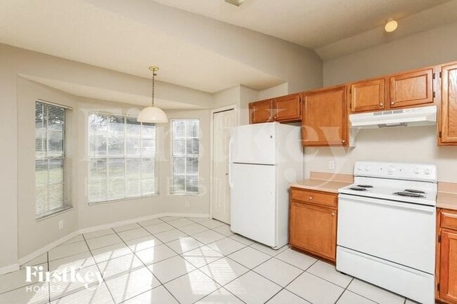 Photo - 7594 Groveoak Dr