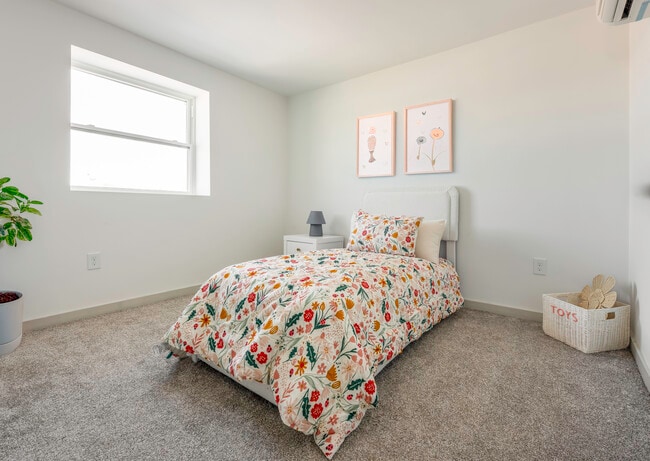 2 Bed 1 Bath - Secondary Bedroom