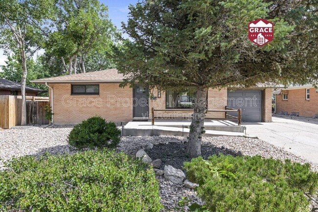 Building Photo - 270 Beryl Way