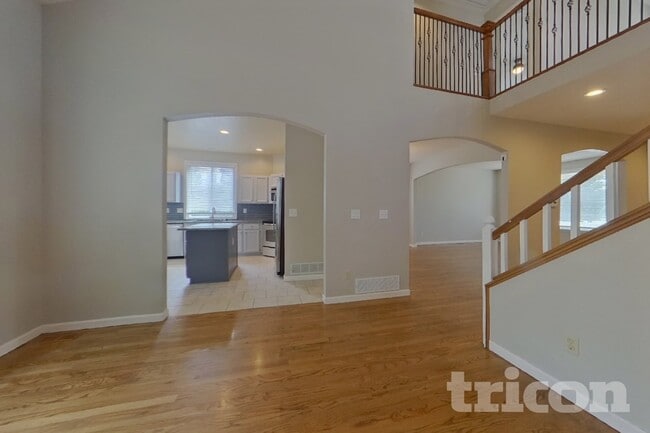 Photo - 16240 Quarry Hill Dr