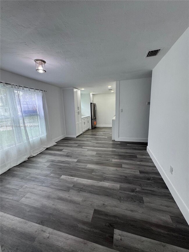 Photo - 5611 SW 38th St