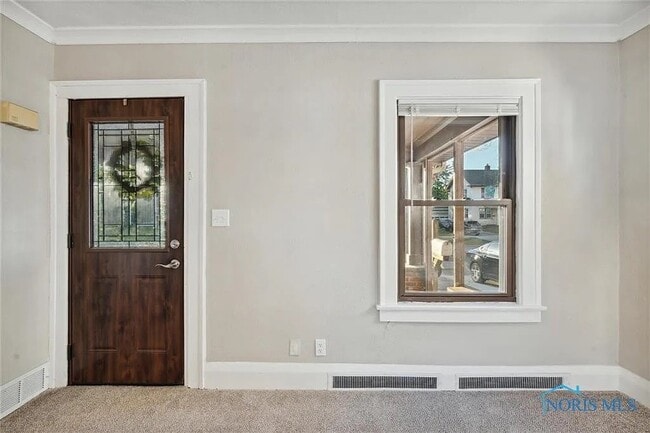 Photo - 4349 Burnham Ave