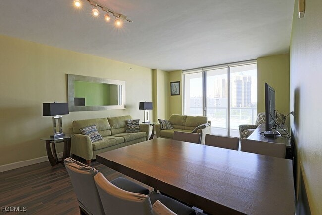 Photo - 3000 Oasis Grand Blvd Unit 505