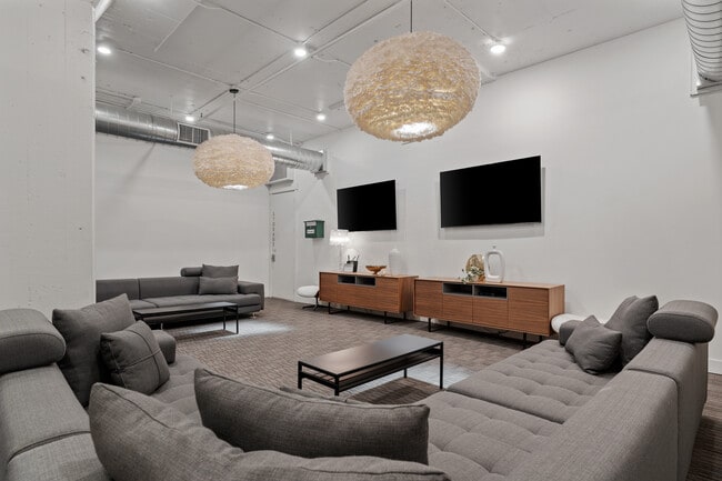 Photo - Paragon Station