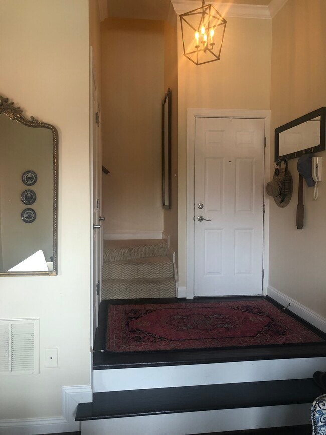 Photo - 1422 East Capitol St NE