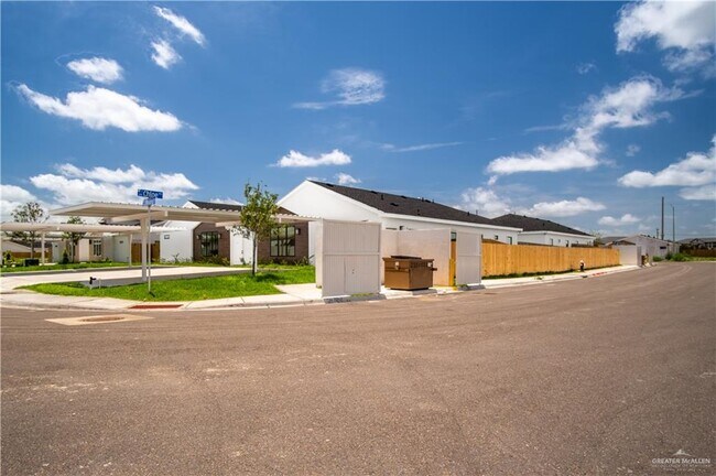 Photo - 22 E Viviana St Unit 3