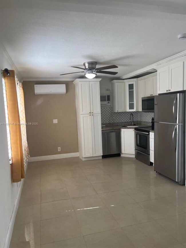 Photo - 1641 Taft St Unit 1N