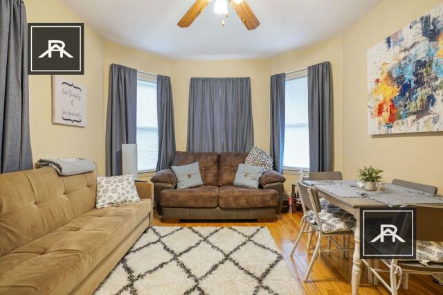 Photo - 4 bedroom in Boston MA 02120 Unidad 3