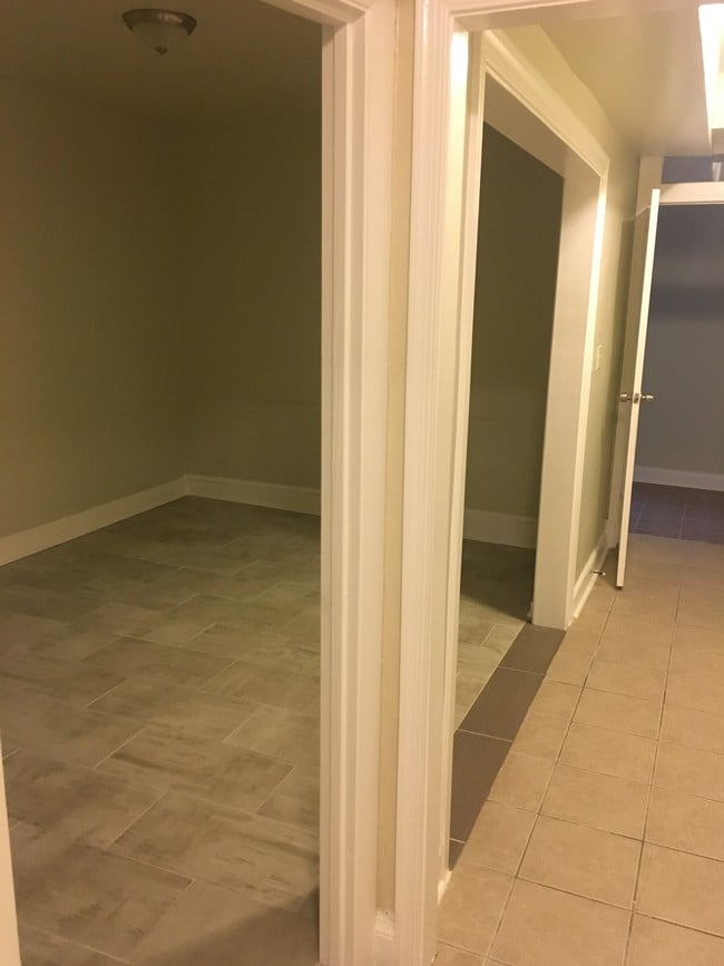 Sala de estar - 1235 Holbrook Ter NE Unidad #2 1235 Holbrook Terr ne
