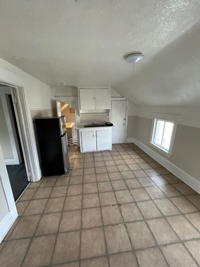 Photo - 3614 E 46th St Unit 3614 E 46th St #3