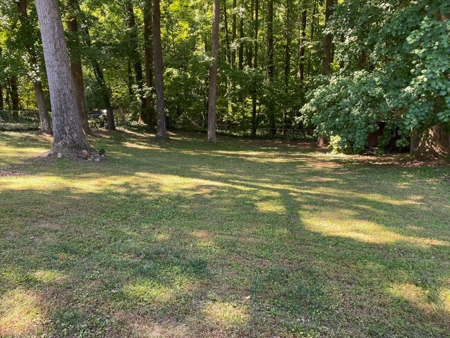 Photo - 6325 Tryon Rd
