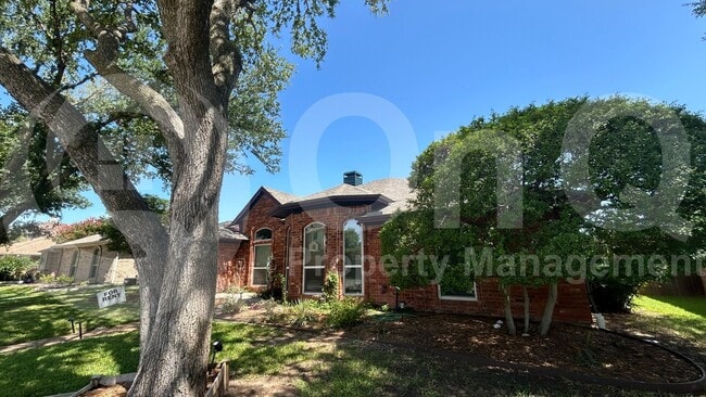 Photo - 1217 Babbling Brook Dr Casa