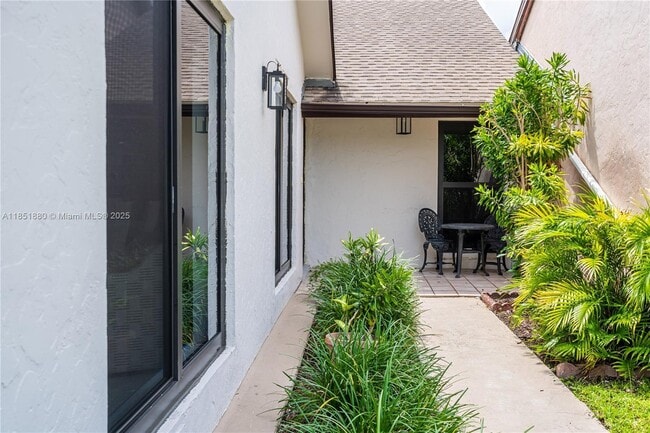 Photo - 7106 SW 103rd Pl Casa