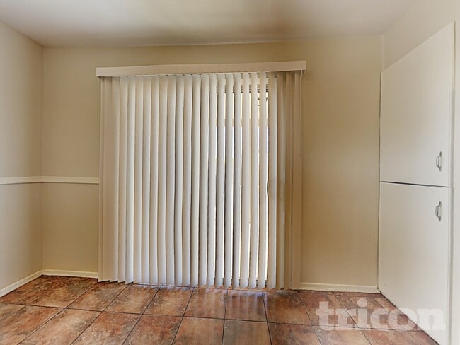 Photo - 11519 W Windrose Ave