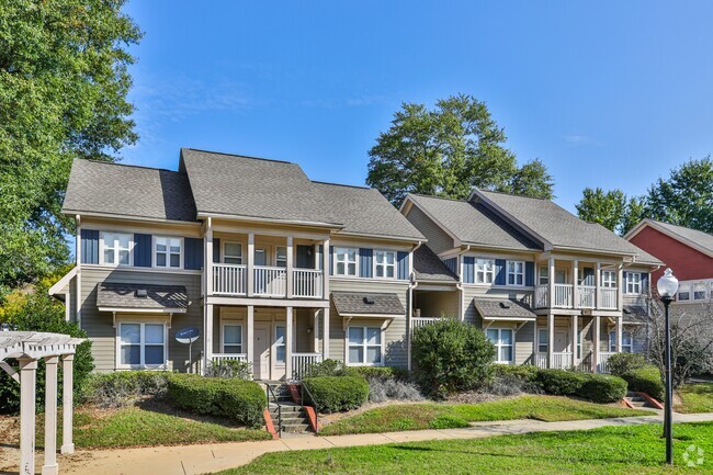 Arbor Glen Apartments - Charlotte, NC | ForRent.com