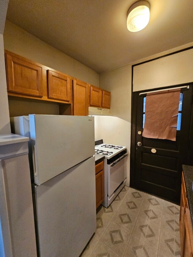 Photo - 121 W 80th St Unit 2E