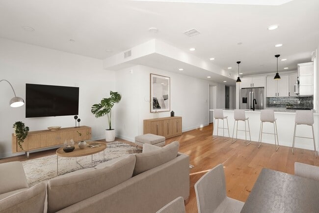 Photo - 175 Gove St Unit 5R