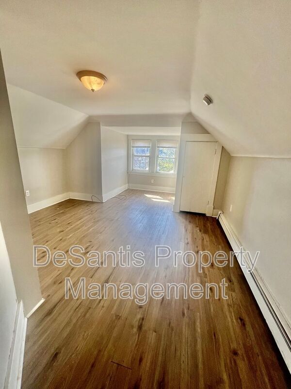 Photo - 946 Beaver Rd Unit 5