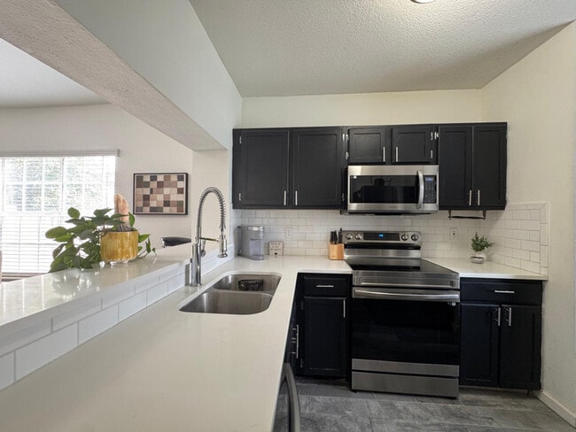 Photo - 22 Cross Canyon