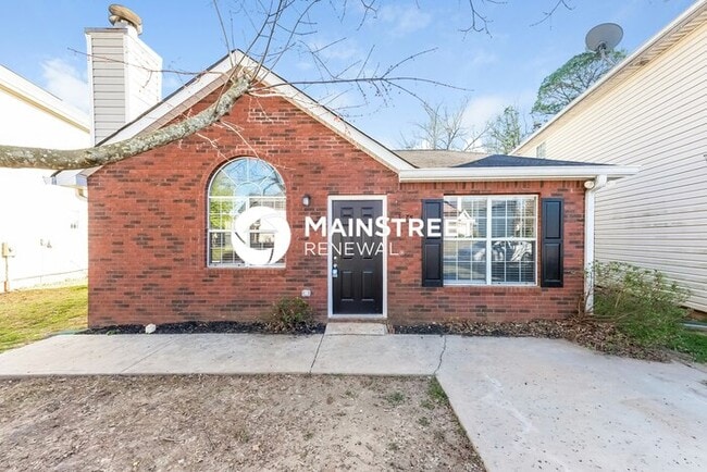 Building Photo - 3 Bedroom Pet-Friendly Home in Decatur, GA with Main Street Renewal