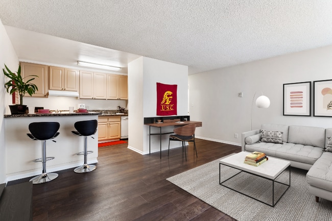 Photo - 947 W 30th St Unidad TBD