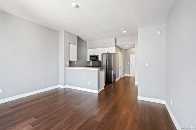 Photo - 445 Island Ave Unidad 719