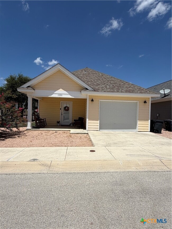 Photo - 1366 Hanz Dr