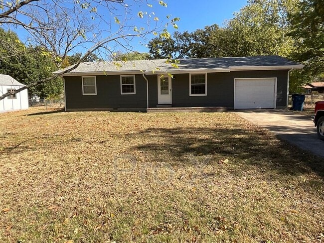 Photo - 109 Schimm Cir Dr House