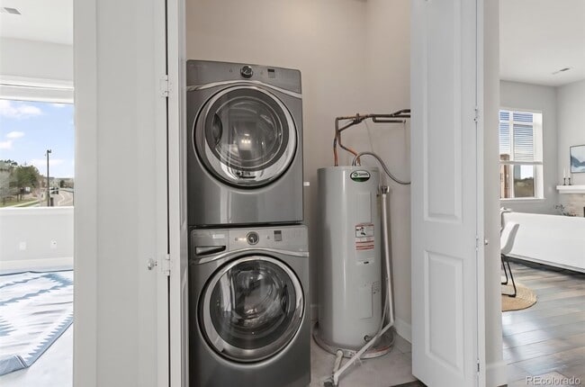 Photo - 301 Inverness Dr S Unit 305