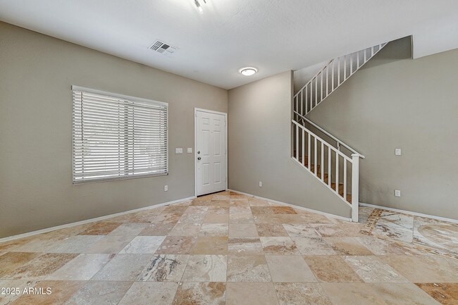 17817 W Acapulco Ln