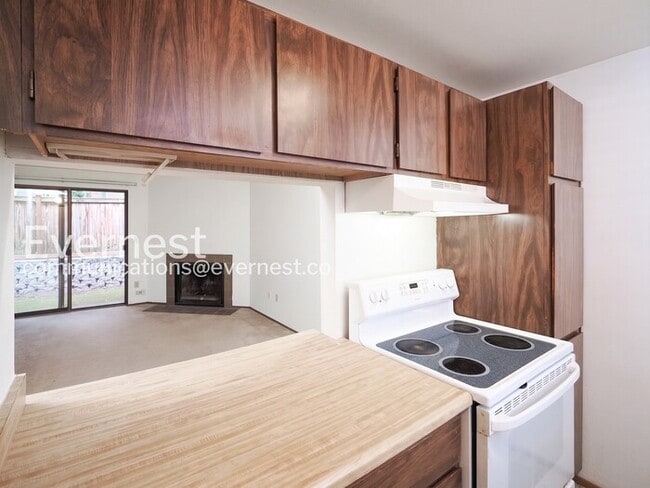 Photo - 3312 I St NE Unit APT D102