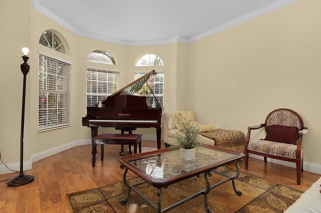 Photo - 6833 Dolce Way