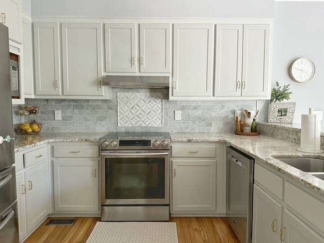 Photo - 4462 Cape Cod Dr