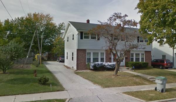 3759 S 80th St - 3759 S 80th St