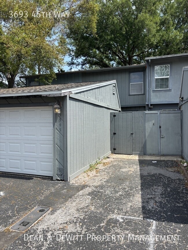 Photo - 3693 45th Way N