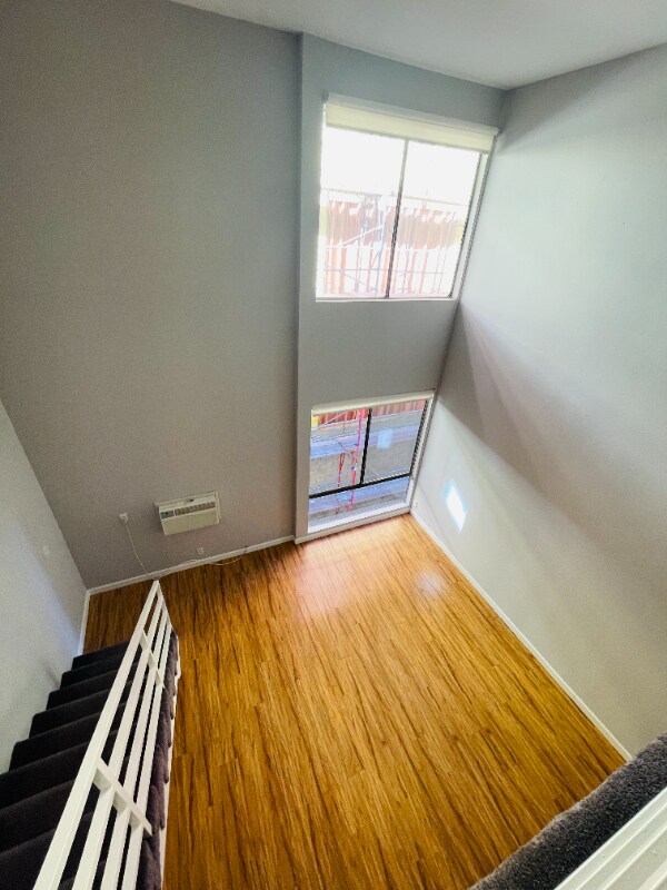 Photo - 7044 Hawthorn Ave Unidad 308