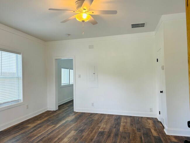 Photo - 14 Sixth St Unidad 14 Sixth St B