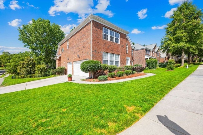 Photo - 8100 Morehouse Dr