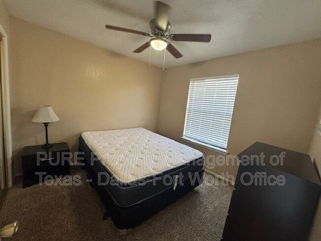 Photo - 6321 Kelly Dr