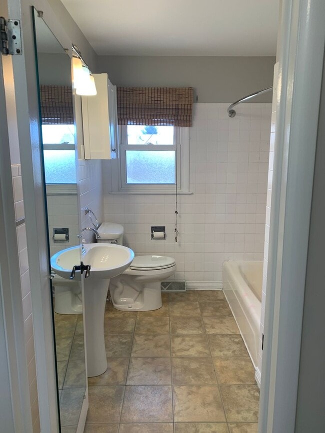 Photo - 2 BEDROOM, 2 BATHROOM, 2 BONUS ROOM SINGLE FAMILY HOME