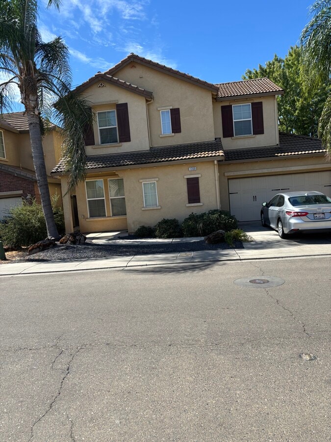 Photo - 1350 Belmont Dr